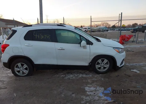 2020 Chevrolet Trax Awd Lt from USA, damaged, VIN KL7CJPSB4LB037026